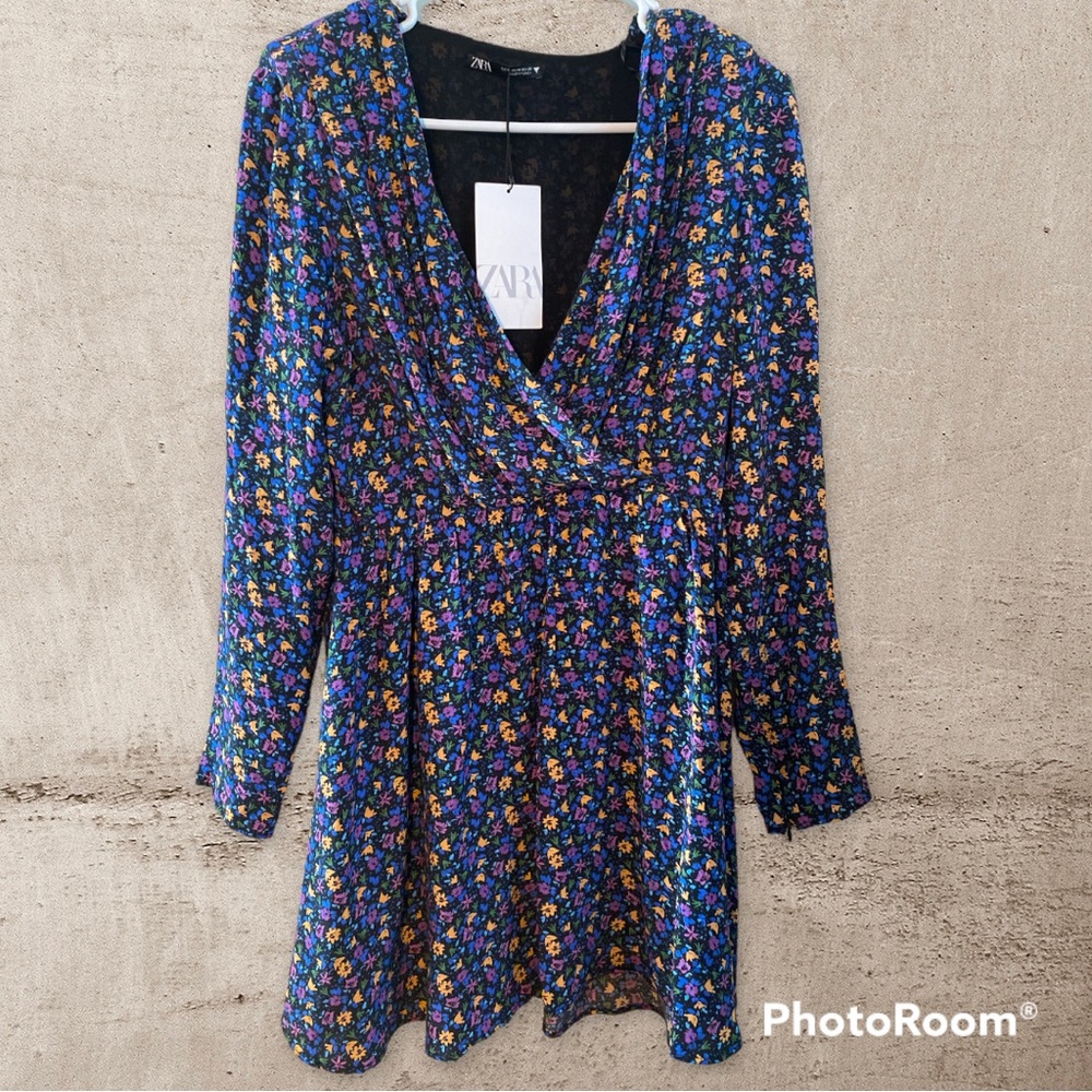 NWT ZARA Floral Wrap Dress- Bohemian & Flowy w/ Long Sleeves Size Medium